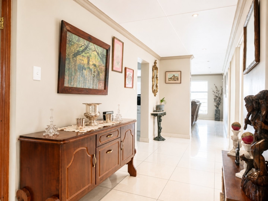 3 Bedroom Property for Sale in Reebok Western Cape